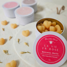 Load image into Gallery viewer, Love is in the Air | Wax Melts
