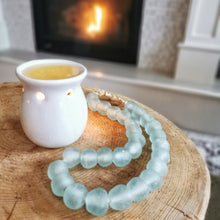 Load image into Gallery viewer, Beeswax Melts
